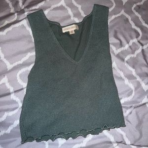 Forest green crop tank top!